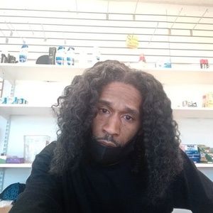 Meet your Posher, Timothy